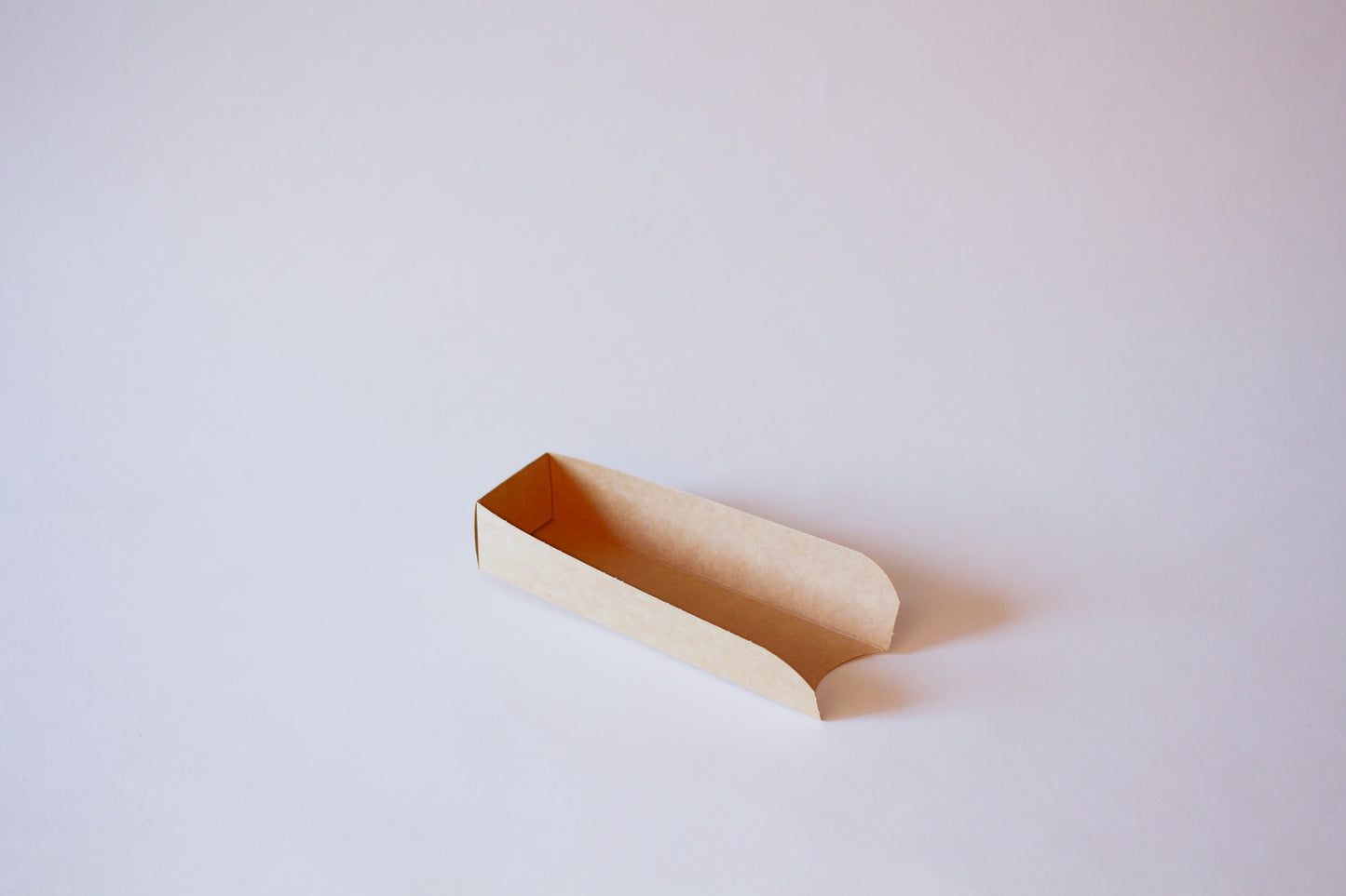 Hot Dog Schale – 18×5 cm, braun, 1.000 Stk.
